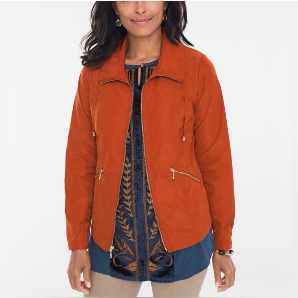 🌺 Chico’s Zenergy Paneled Lightweight Russet Orange Jacket